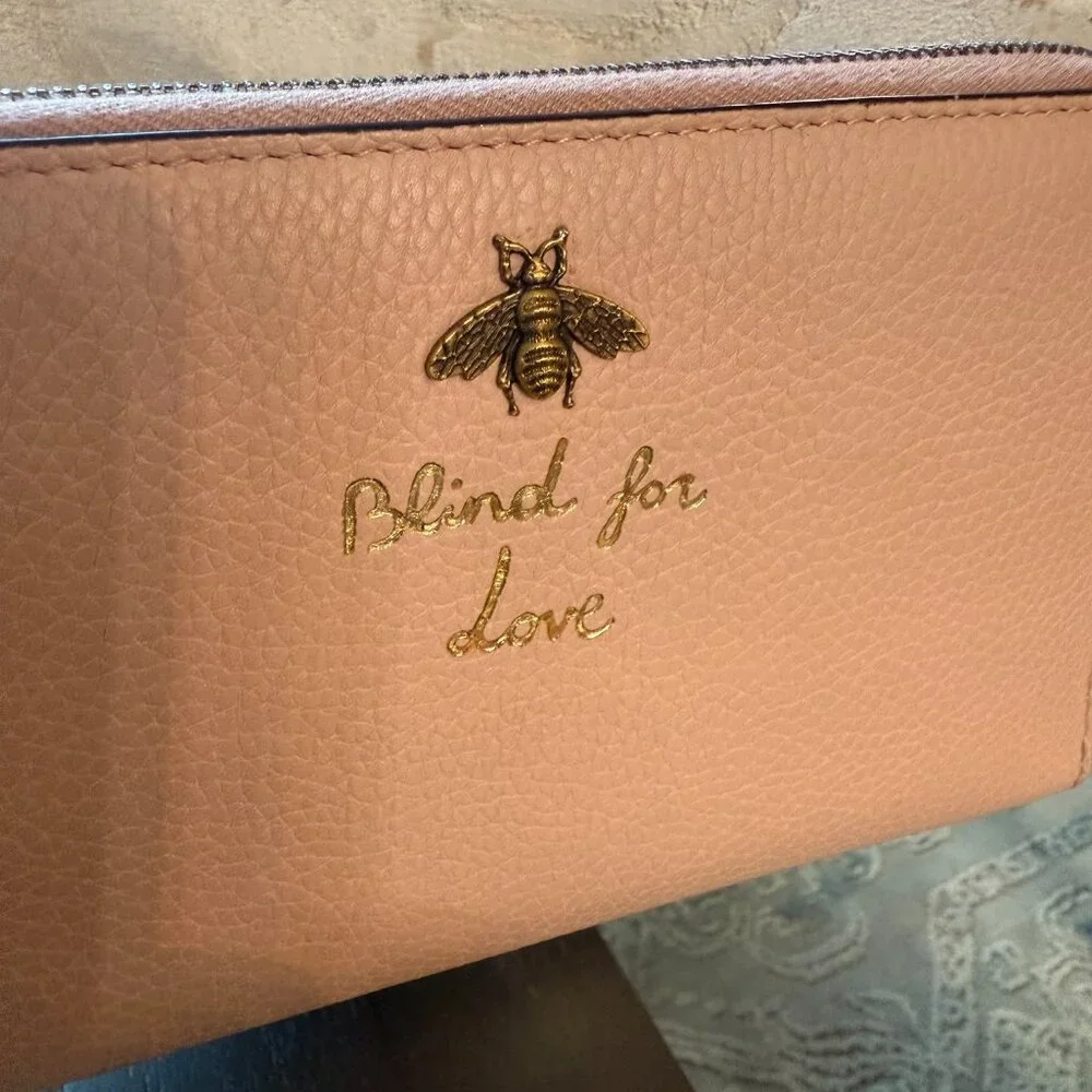 Gucci Blind for Love Wristlet - Certificate of authenticity ( COA) included - Picture 3 of 13